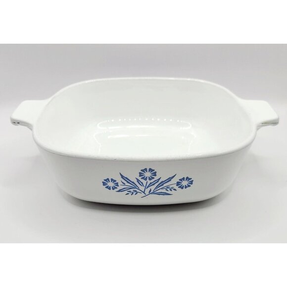 Corning Ware 1 Quart Blue Cornflower Casserole (P-1-B) Square No Lid Vintage - Picture 1 of 10